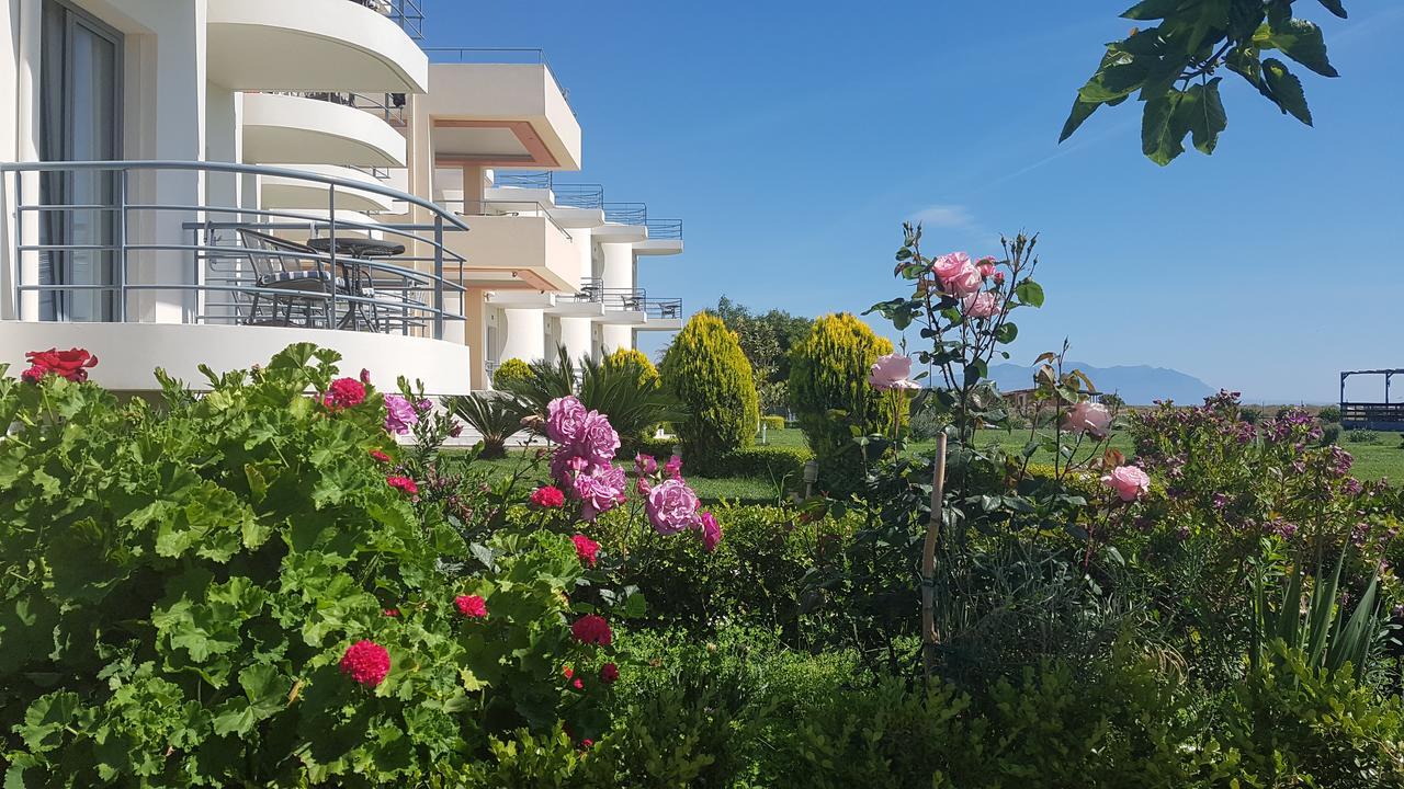 Ostria Hotel Kakovatos Beach Zaháro Kültér fotó
