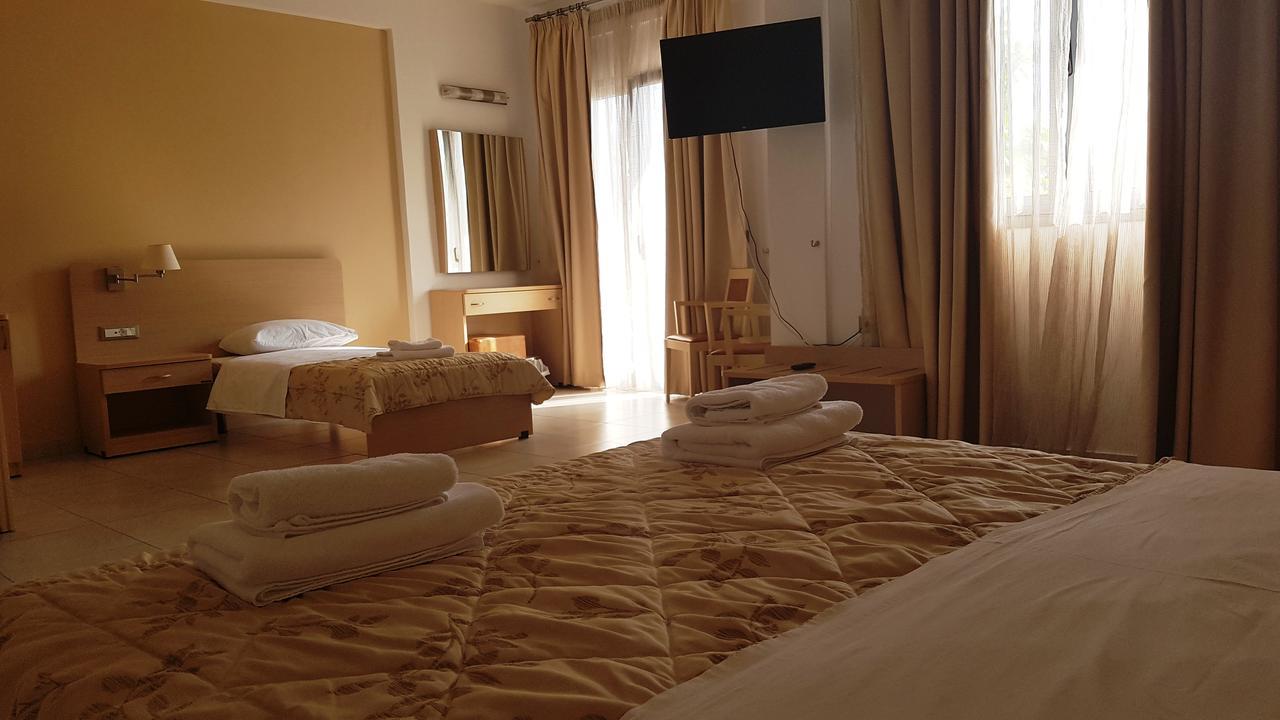 Ostria Hotel Kakovatos Beach Zaháro Kültér fotó