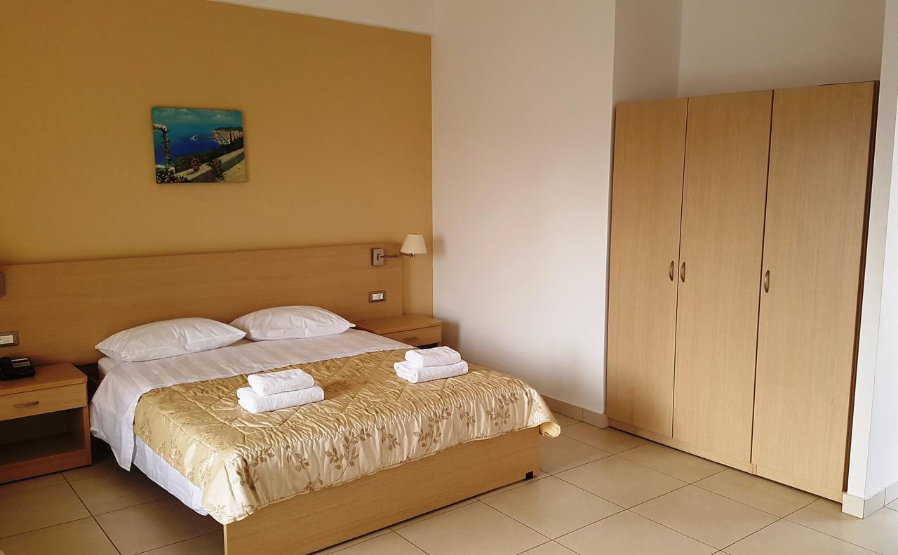 Ostria Hotel Kakovatos Beach Zaháro Kültér fotó